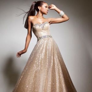 Tony Bowls Prom Dress